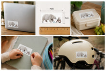 Lade das Bild in den Galerie-Viewer, Eisbär &amp; Jungtier Sticker – 7 × 4 cm (5 Stickers)
